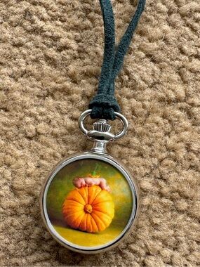 Vintage Anne Geddes "My Little Pumpkin" necklace watch